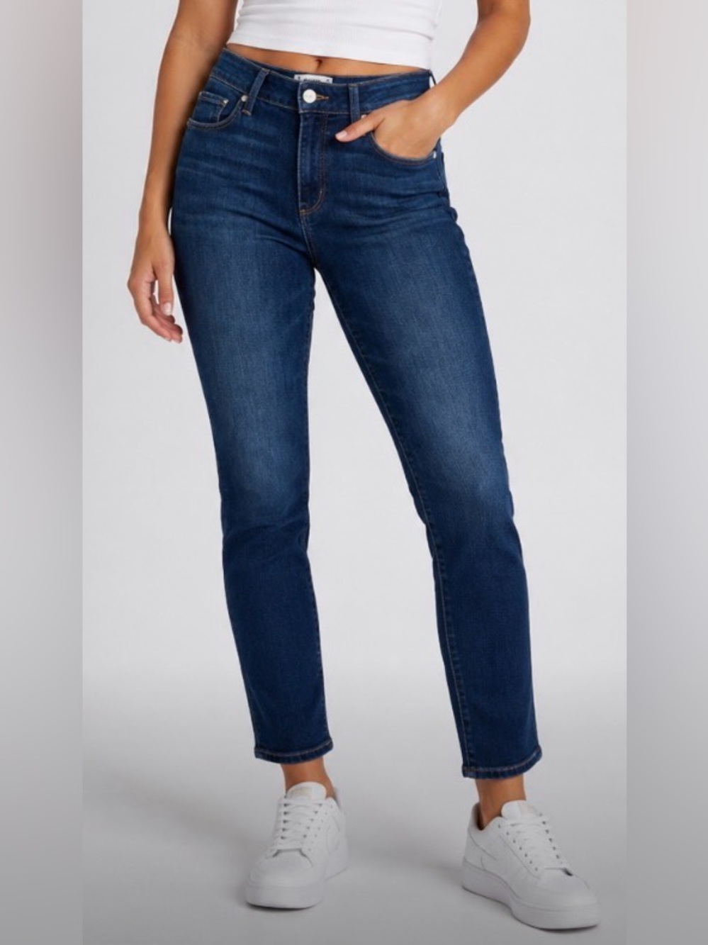 PAIGE Women's Brigitte Mid Rise Boyfriend Jeans Size 27
